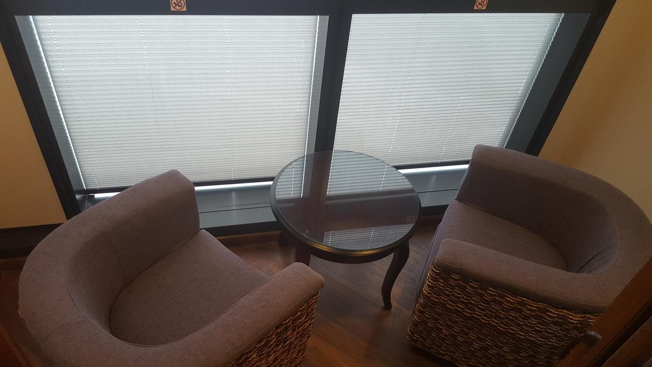 Mimino Apartment Deluxe First Line 巴统 外观 照片